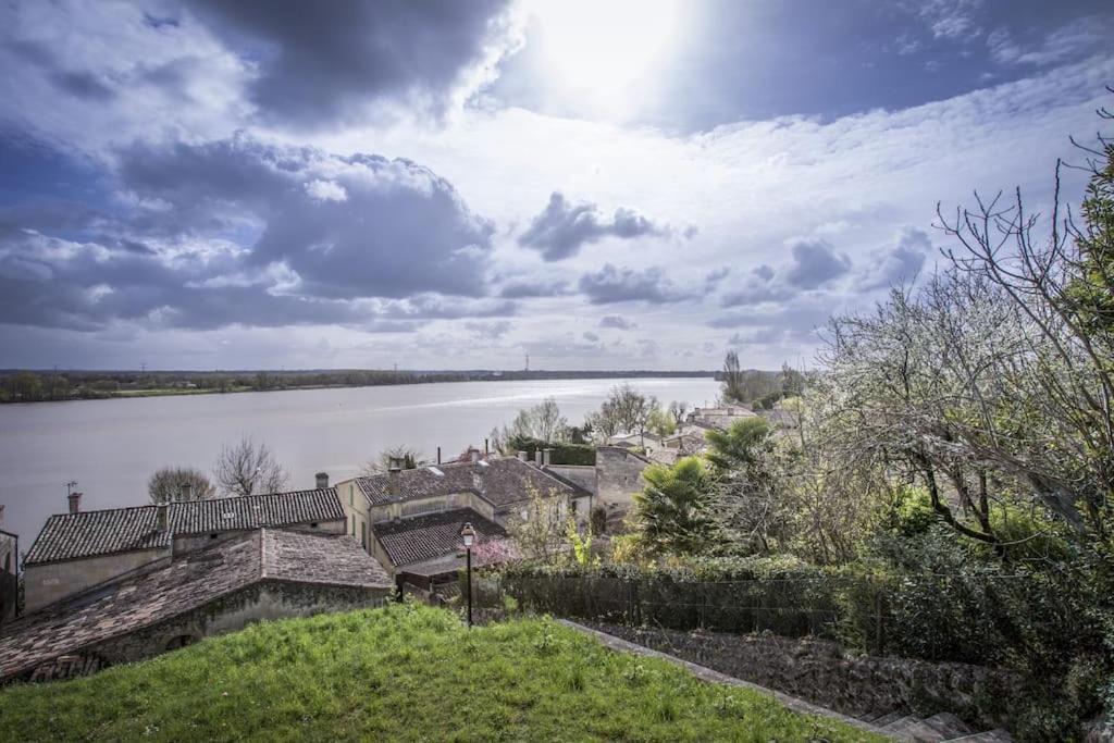 Chateau Couffins Asques Eksteriør billede